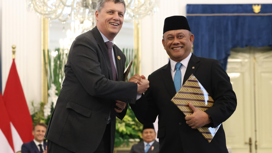 Dukung Program MBG, BGN Seluma dan Danone Teken MoU
